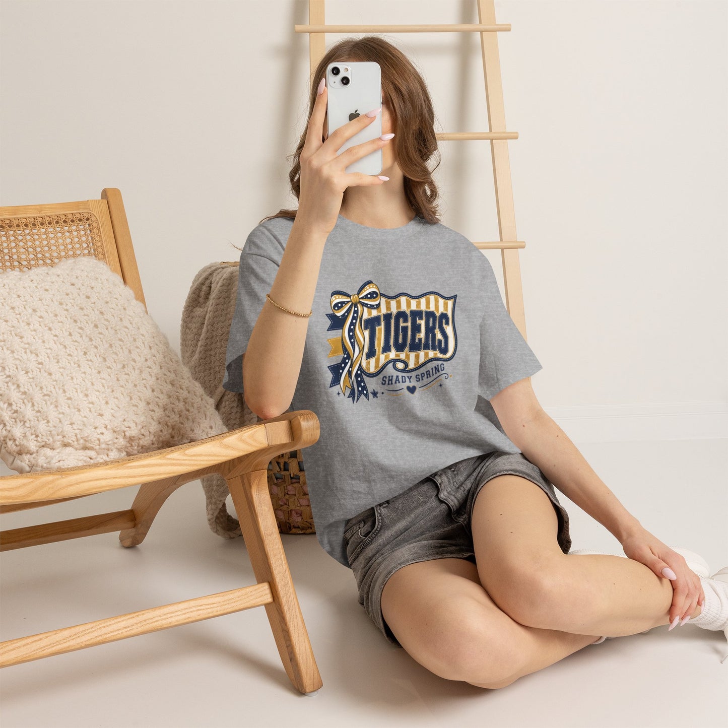 Tigers Shady Spring Retro Ribbon T-Shirt