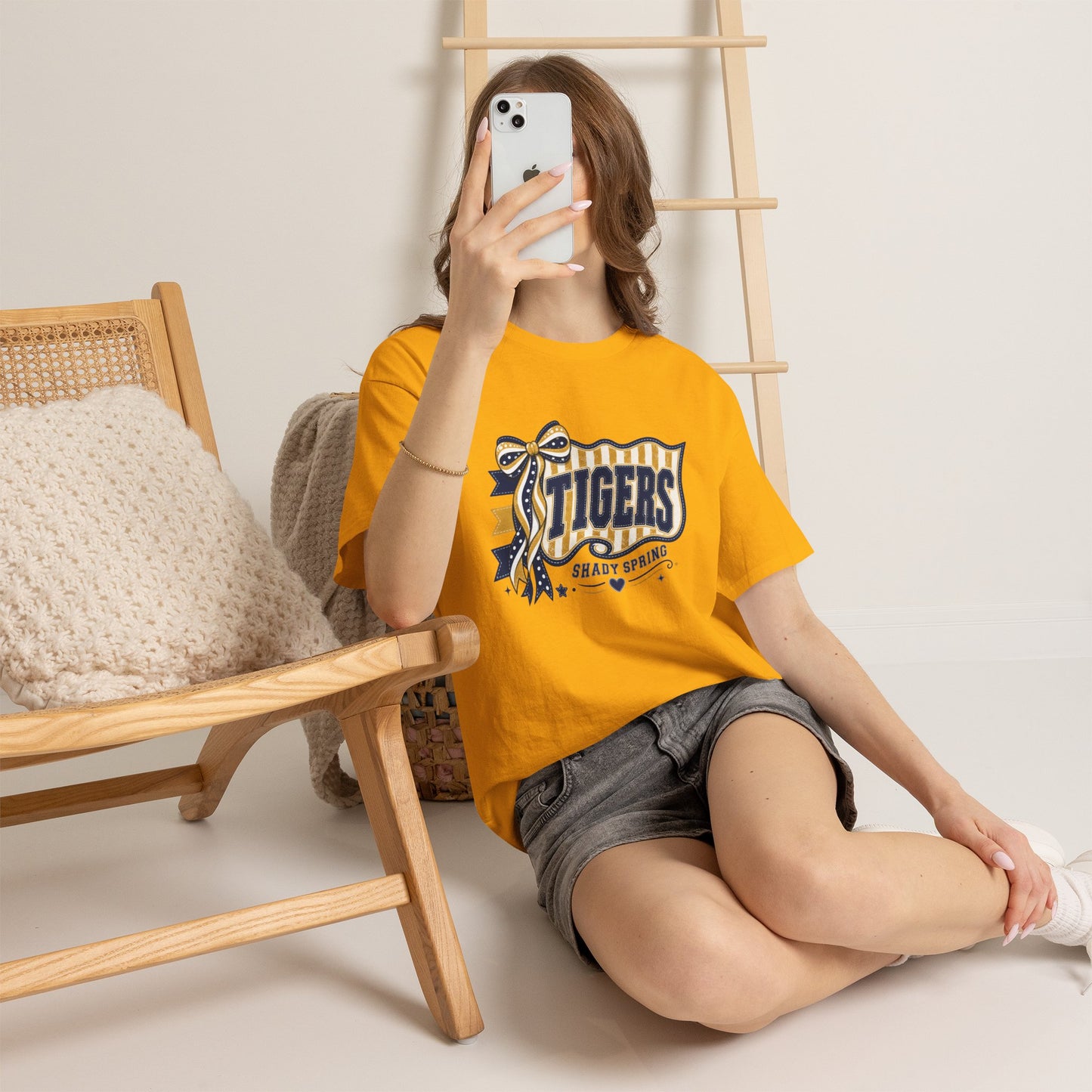 Tigers Shady Spring Retro Ribbon T-Shirt